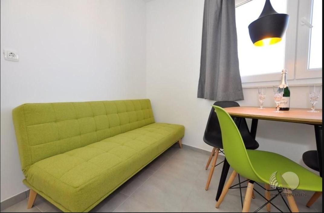 Apartmani Miranda Drašnice Exterior foto