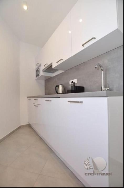 Apartmani Miranda Drašnice Exterior foto